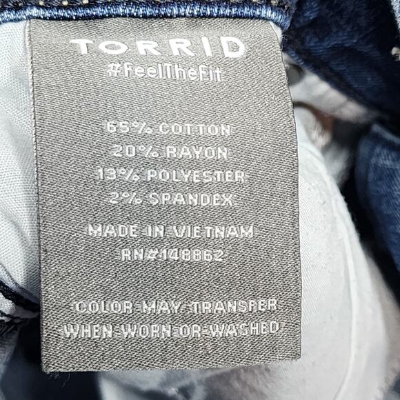 Torrid Feel The Fit Denim Stretch Jeggings Size 12S - Picture 5 of 7